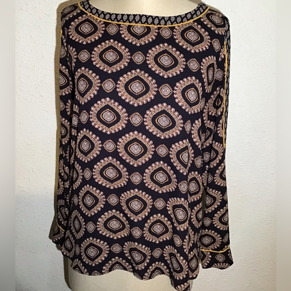 Loft long sleeve crew neck blouse size small
